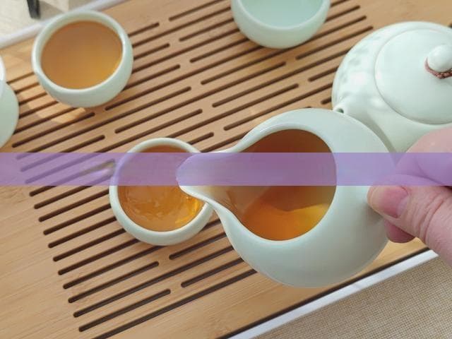一次性喝4500毫升普洱茶会怎样？专家解读过量饮用风险