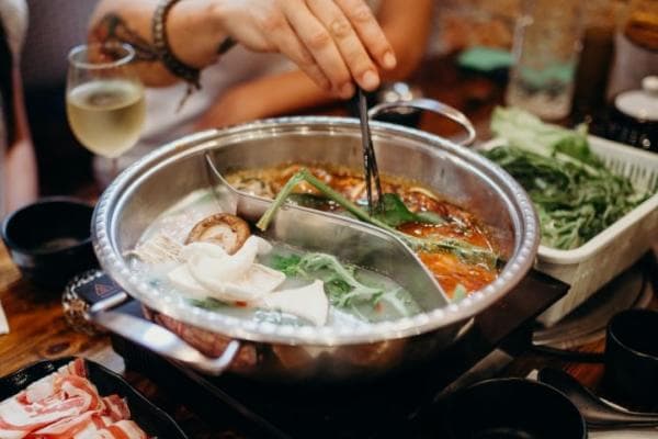 麻辣烫热量高不高 一顿麻辣烫能胖几斤