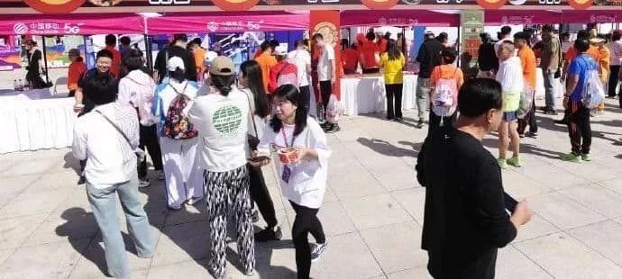 沈阳鸡架：从街头小吃到城市名片