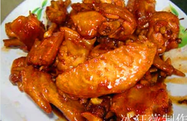 炒糖鸡翅：经典家常菜制作详解