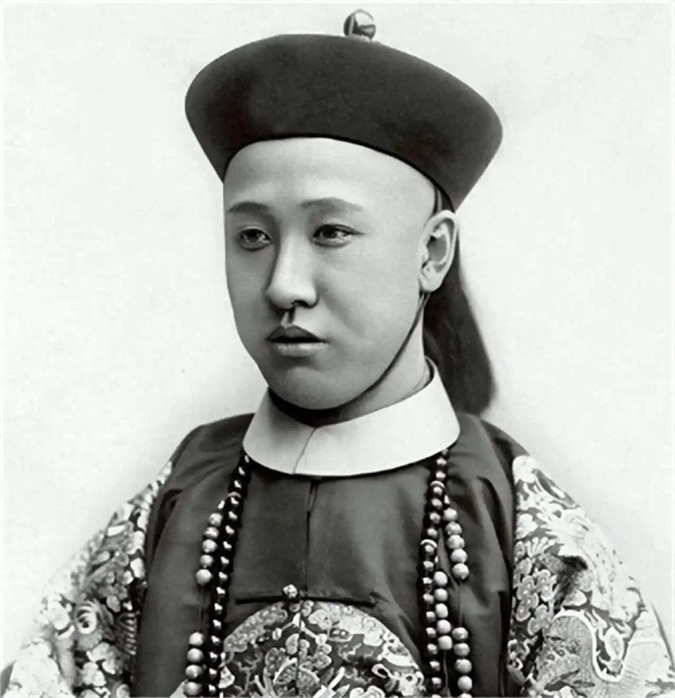 载沣摄政三年：从掌权到退位的权力轨迹