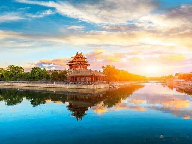 手机拍照黄金比例怎么调？手机这样设置，瞬间提升画面美感！