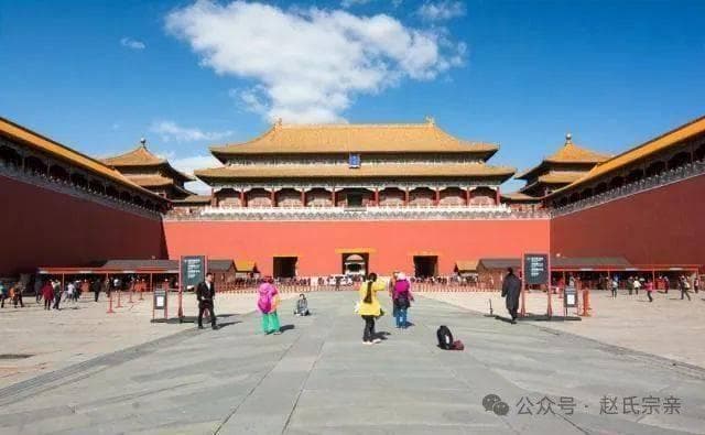 故宫不种树：风水、安全与皇权的考量