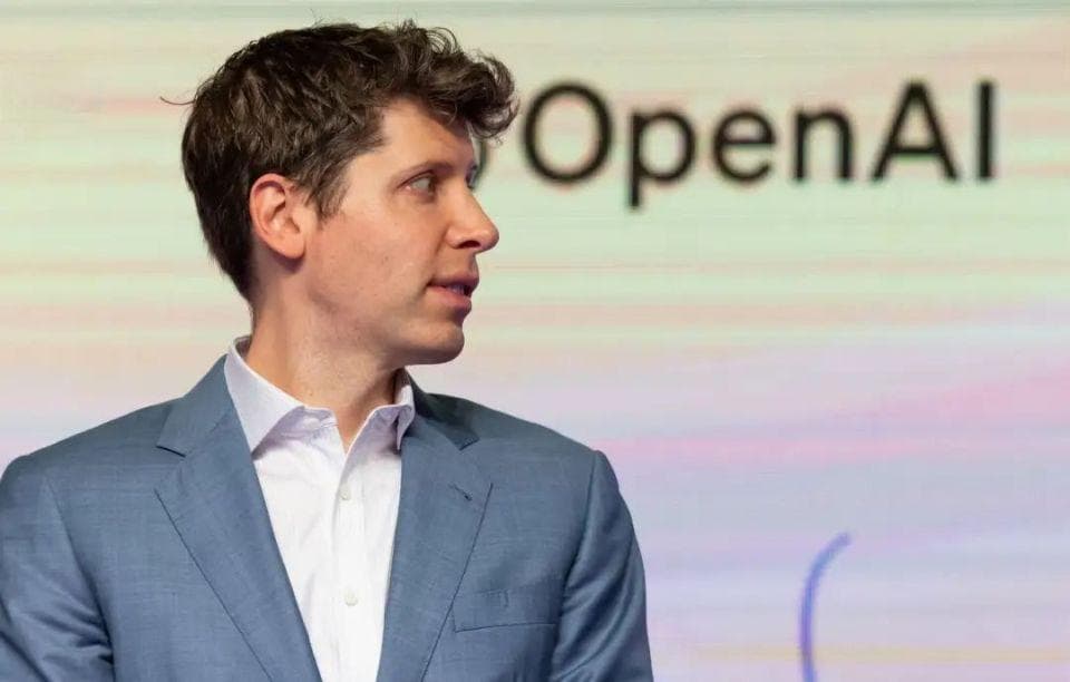 DeepSeek与OpenAI思维链之争：透明度与安全性的博弈