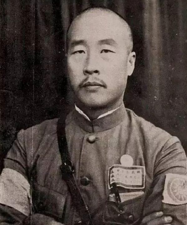 【韩复榘】蒋介石杀他的真正原因，并非一枪不放、将山东让给日军