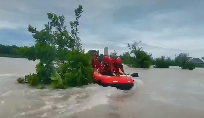 水域救援自救指南：急流水域辨识与自救方法详解