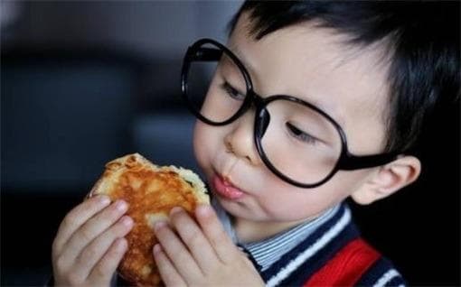 2025年尹姓女孩诗经名字：传统文化与现代审美的完美融合