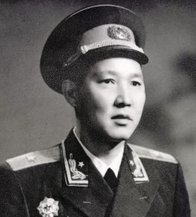 在铁原阻击战打头阵，师长被撤职的189师如何用三招拖住了对手？