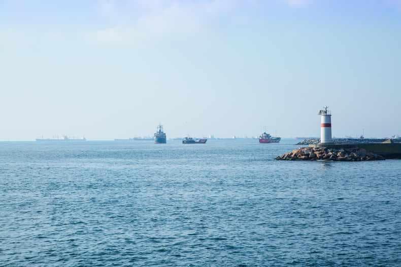 伊斯坦布尔经典游：海峡、古塔、清真寺与教堂全攻略