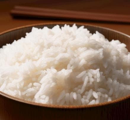 古人餐桌上的大米饭：历史演变与饮食文化