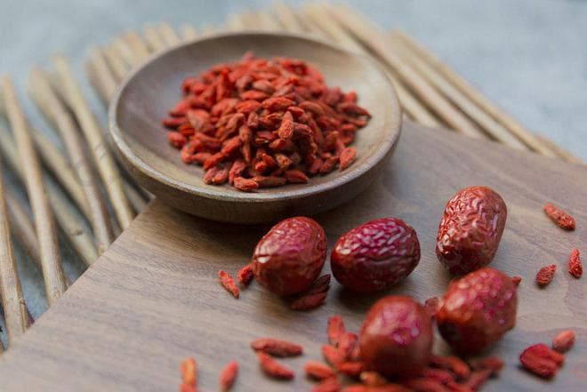 枸杞养肝效果翻倍：三种食材搭配方案