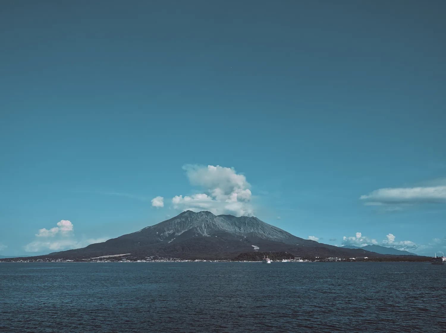 漳州火山岛：粉色迷宫+彩虹山，网红打卡新地标！