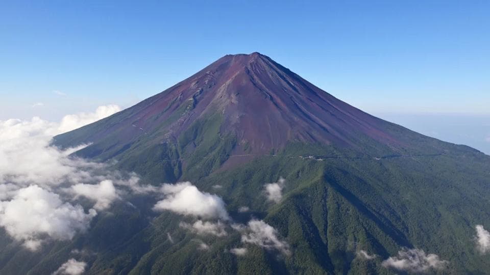 日本富士山本季尚未下雪，130年纪录被破，气候危机引关注