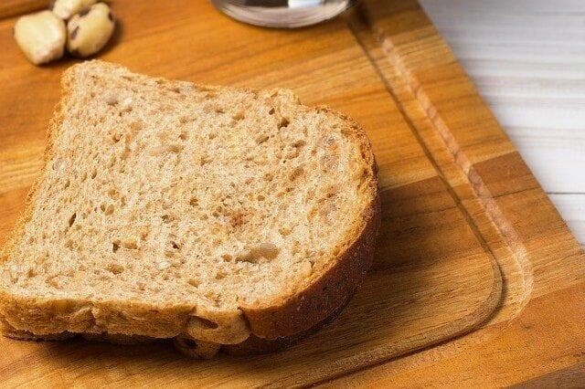 十大常见的面包品种排名 10款不同谷物面包的特点区别