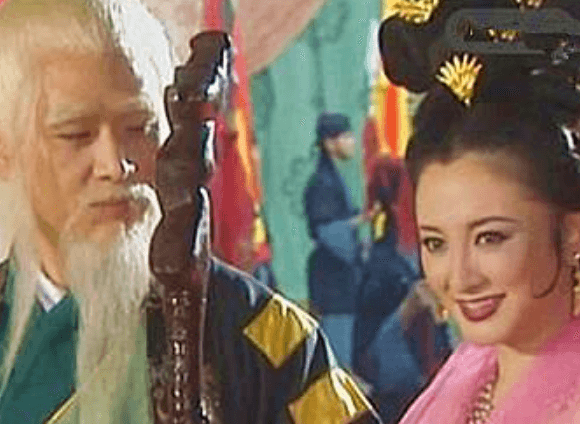 西游记中白鹿精是什么身份？他要要小孩心肝做什么？