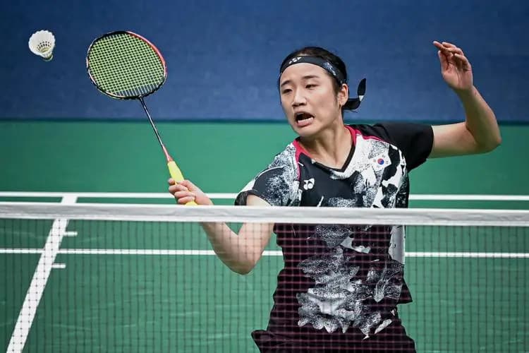 韩奥运冠军安洗莹遭霸凌的背后，是遍布各领域的畸形“前后辈文化”
