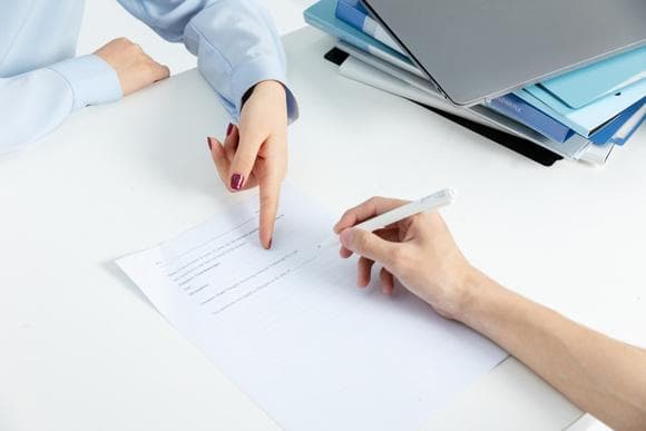 劳动仲裁申请书的仲裁请求怎么写