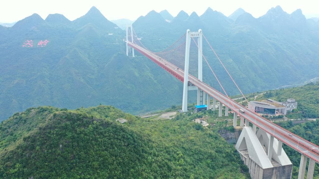 外籍记者看中国经济｜多山贵州架起千万条发展之路
