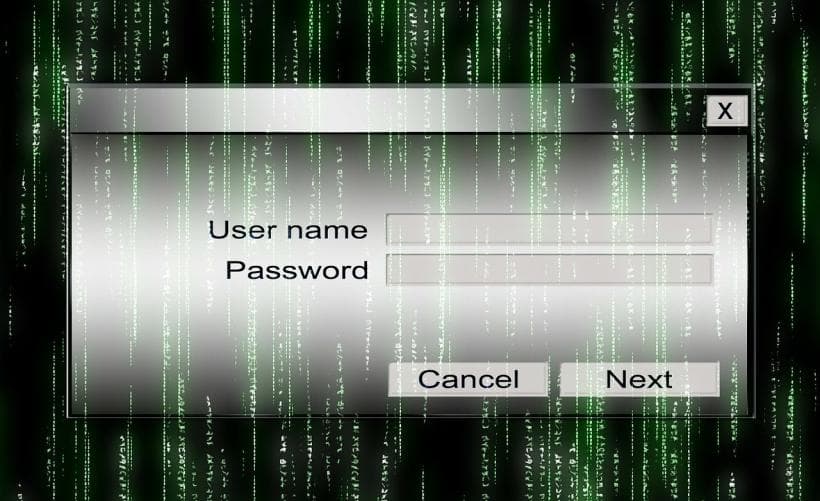 如何列出MySQL数据库中的所有用户？