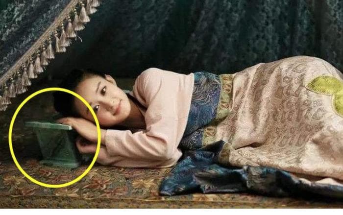 古人为什么要睡瓷枕？不硌吗？