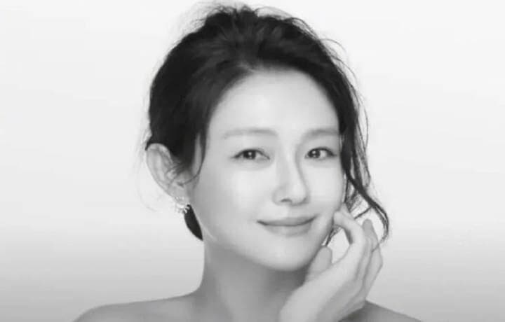 众星悼念大S：雷军言简意赅，黄晓明道出她人品