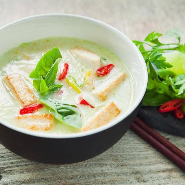 青菜豆腐汤的完美烹饪指南：从食材到成品的详细步骤