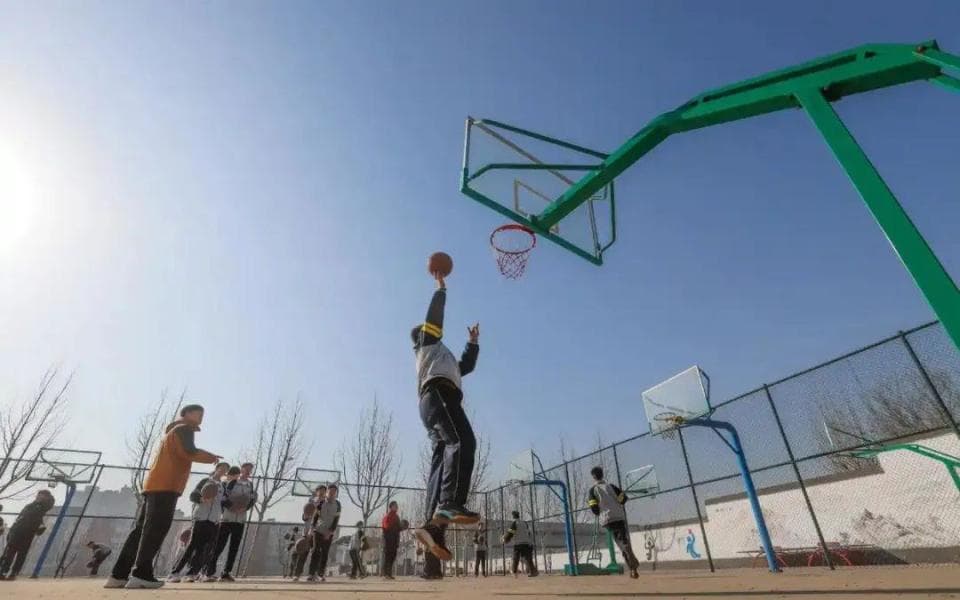 高中生双休，切合教育应有目标
