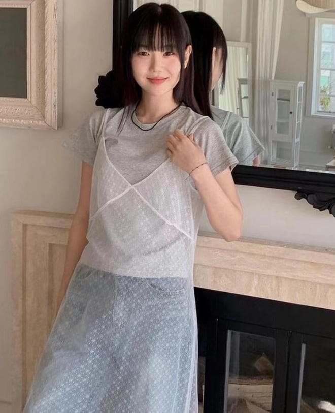 最近火了一种穿法，叫“吊带叠穿”，回头率高还很时髦，真洋气