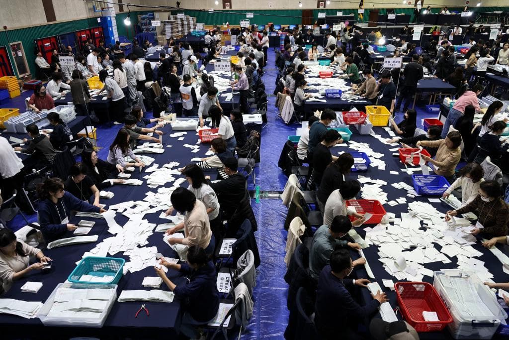 国际观察｜韩国执政党选举惨败 尹政府“跛脚”
