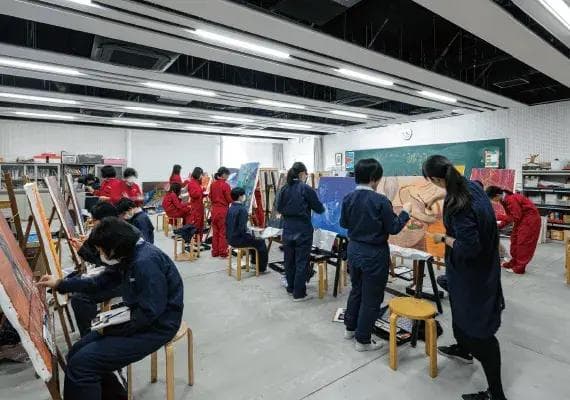 中国高中和日本高中课程设置的区别