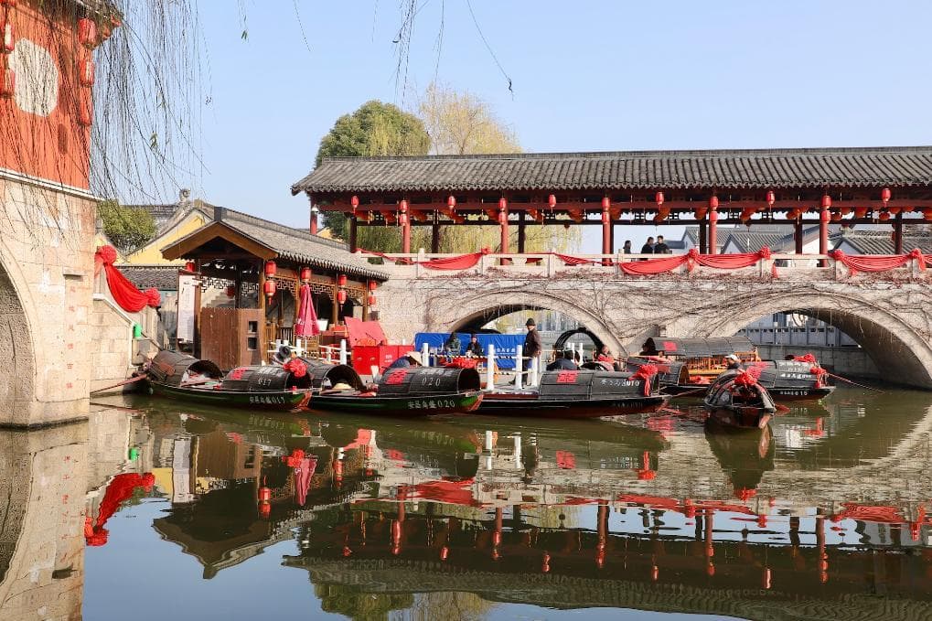 新春走基层丨浙江绍兴：古城过大年 年味分外足