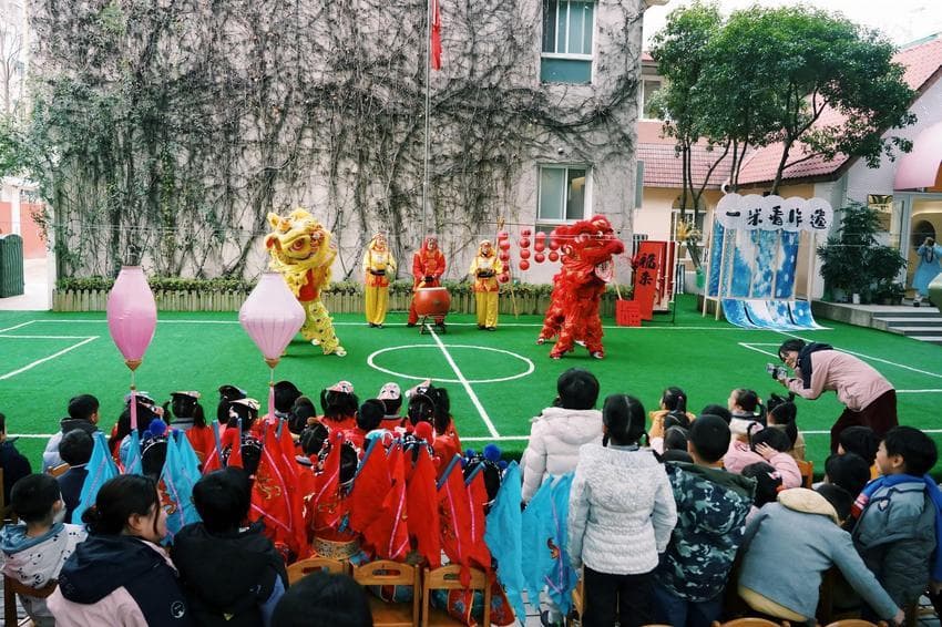 浙江大学幼儿园实验园开展“一米看非遗”传统文化体验活动