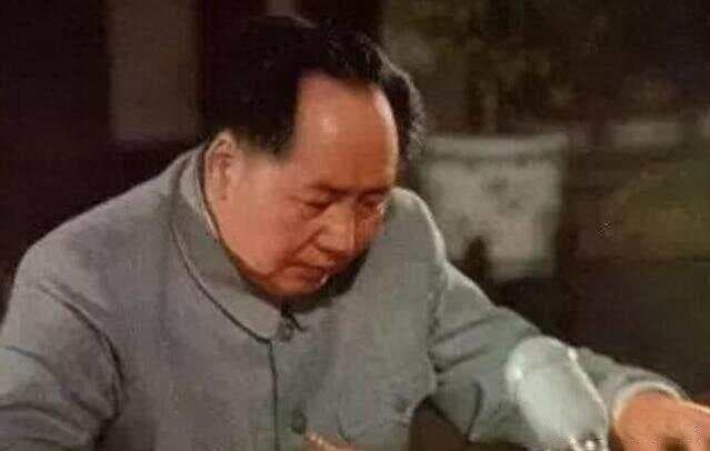 毛泽东喜欢读什么书？