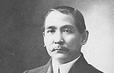 辛亥革命成功，关键人物究竟是谁？袁世凯还是孙中山