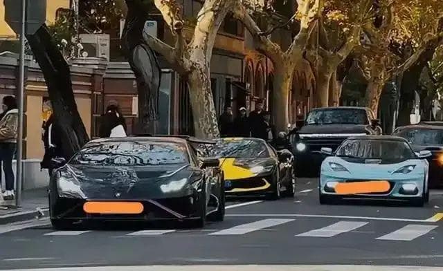 沪上豪车炸街，不是为国，是赶客，是向普通人炫富