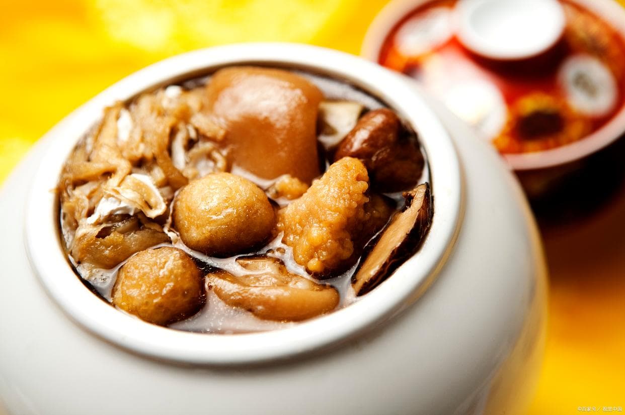 佛跳墙：六小时慢炖成就的“闽菜之王”