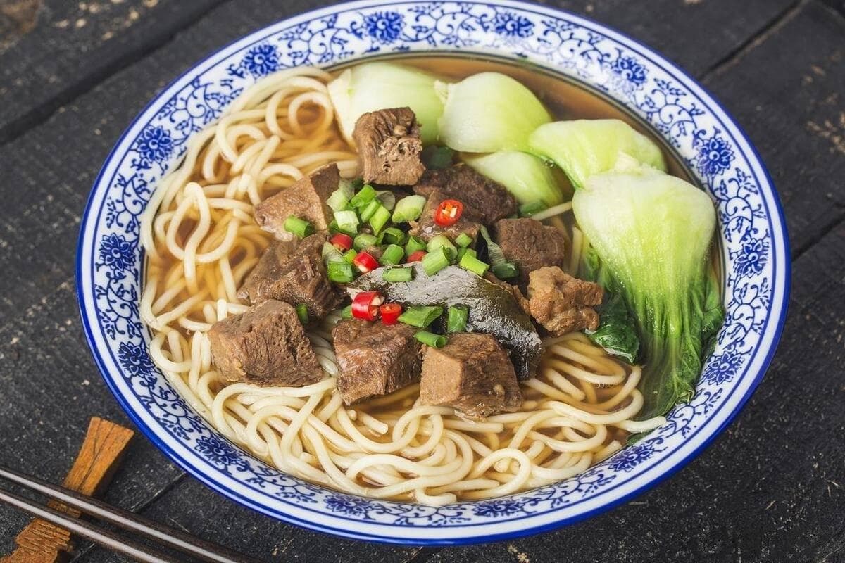 中国六大牛肉面：从兰州到内江，各地牛肉面的风味密码