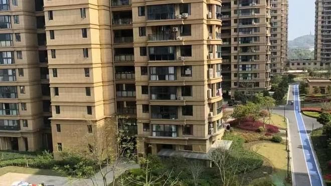 经济疲软、住房过剩，2030年房价难现4-5倍涨幅