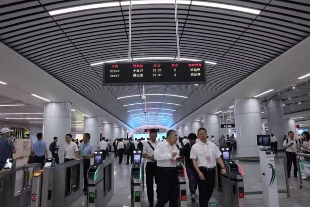 广东城际“四线”正式贯通！站间最低票价5元，列车时刻表收好
