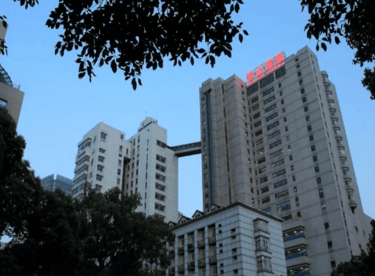 复旦大学附属华山医院康复医学科-收费标准【详细介绍】