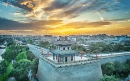 北京能成为千年帝都的原因是什么？地理位置如何？