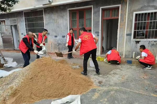 长沙望城区白沙洲街道：党员承诺践诺 为民服务落细落实
