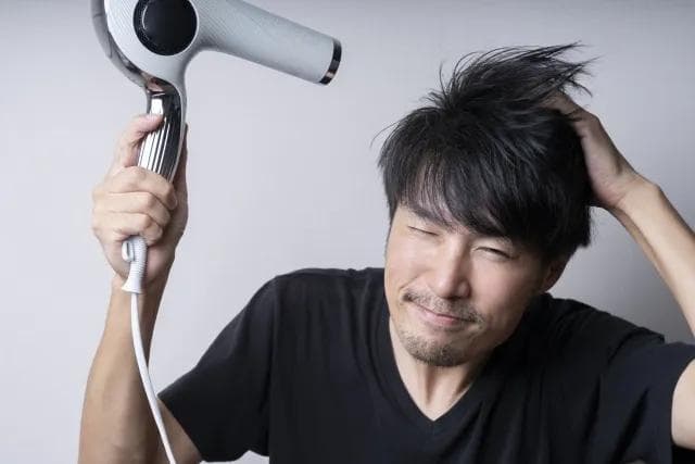 治疗 AGA（男性型脱发）的持续时间