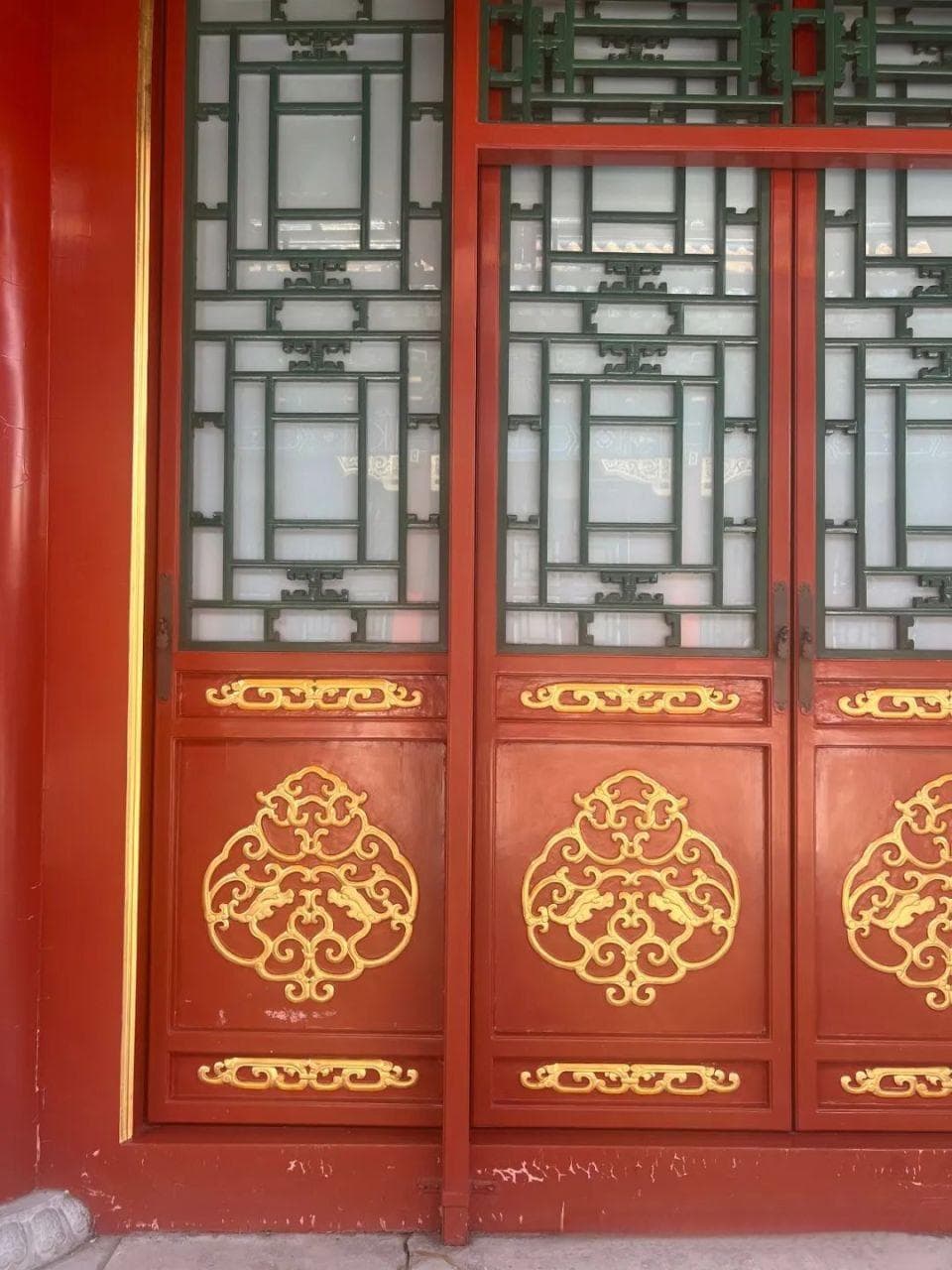 光油技艺为故宫古建筑增彩