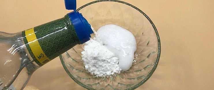 白醋小苏打混合液：清洁、除臭、养花一剂多用