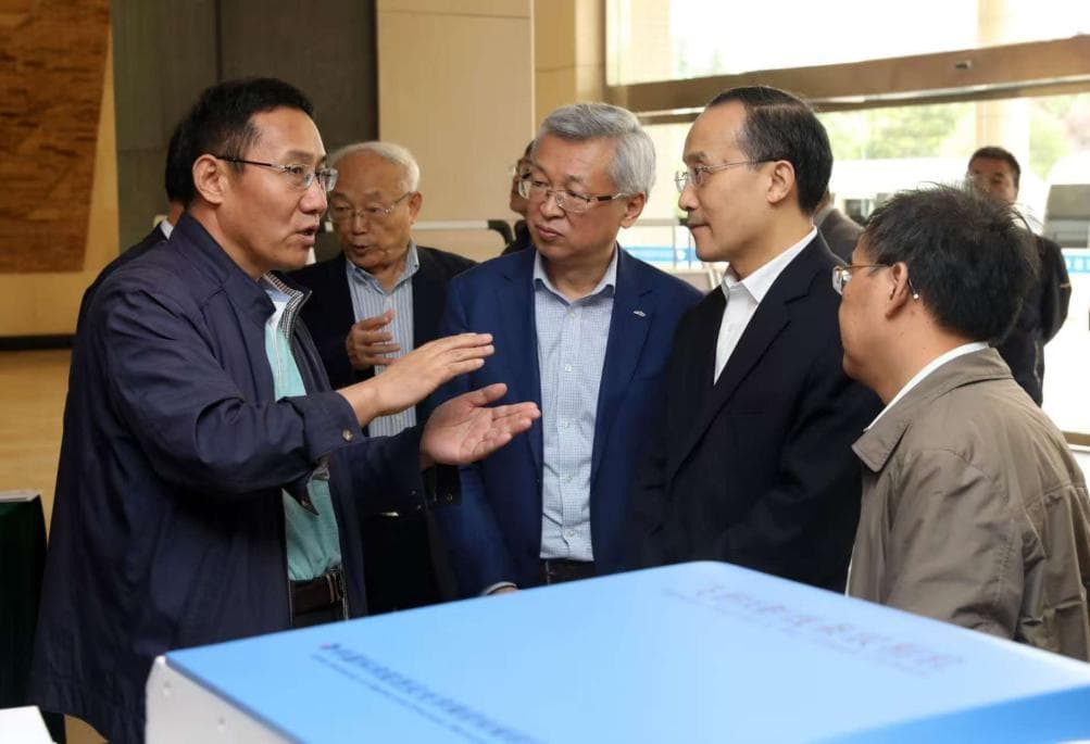 西光所自主研制超快探测器工艺制作和专用测试平台