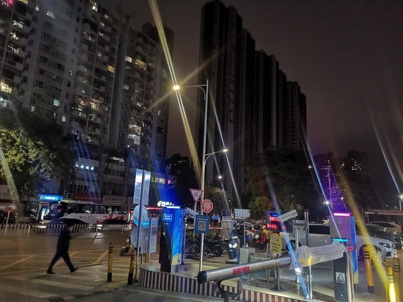 小区停车位归属业主还是物业？最新规定揭晓