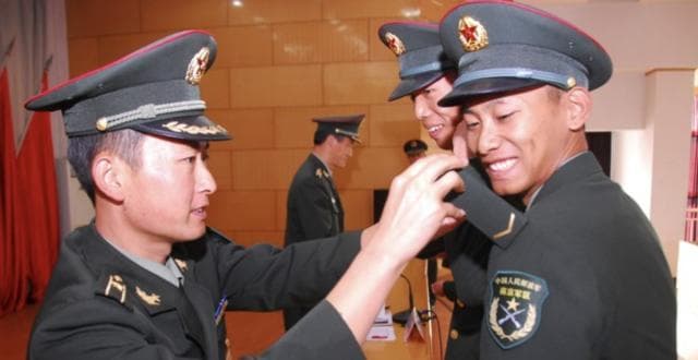 为什么越来越多大学生选择当兵？大学生参军的六大好处你知道吗？