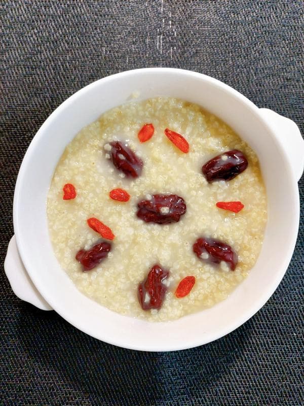 红枣小米粥（纯素）