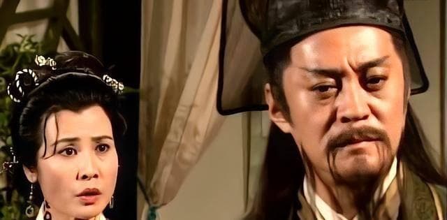 令狐冲为何不把思过崖武学，告诉岳不群？二人理念产生了分歧